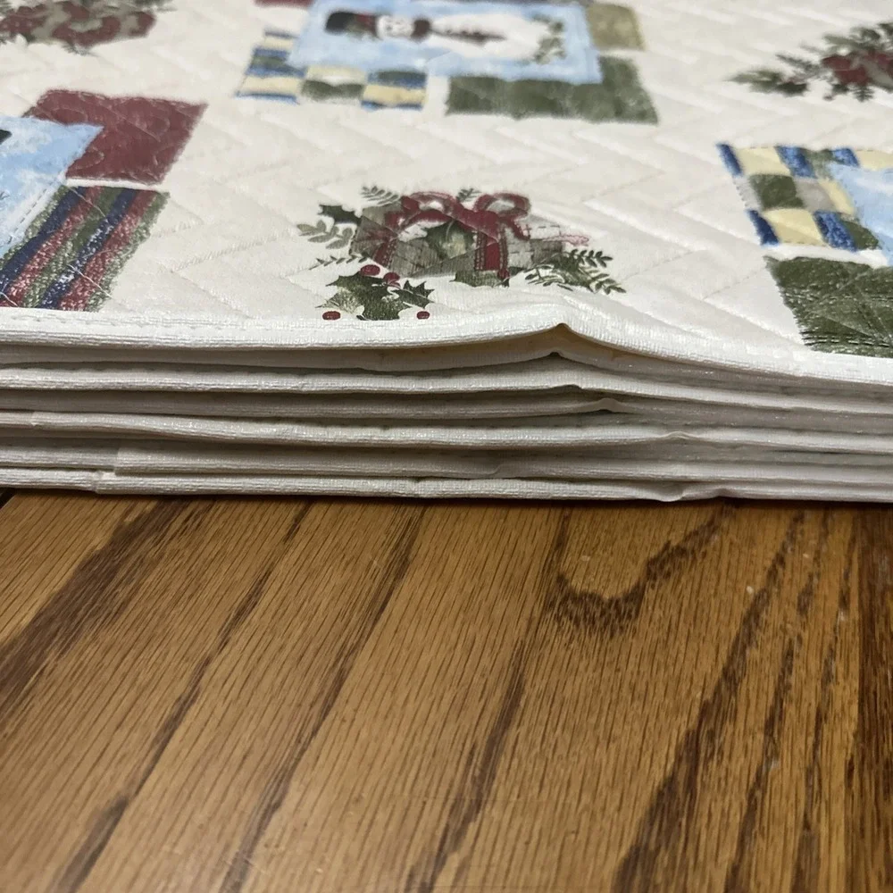Set Of 8 Vintage‎ Quilted Wipeable Winter Placemats Snowman Cottage Core